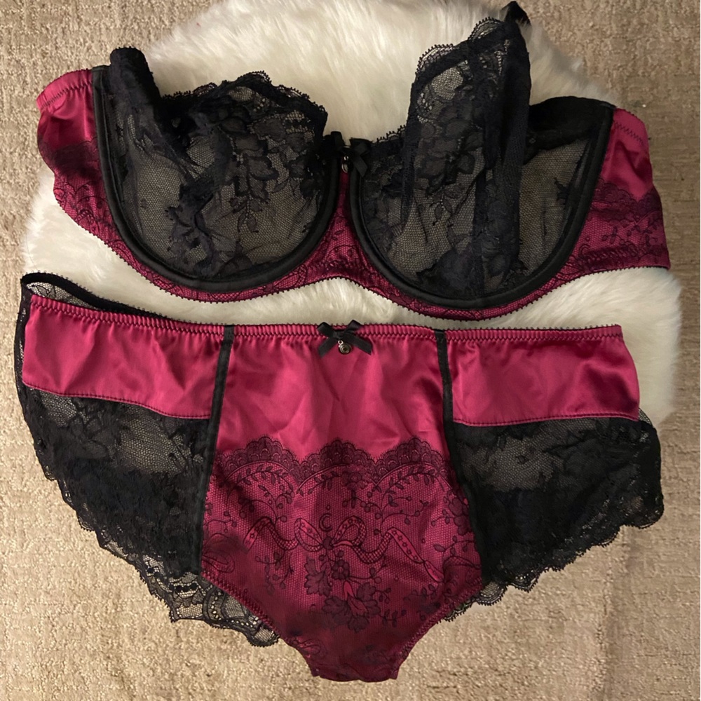 EUC Chantelle Bra / Panty set 36DD bra / L Panty style 1935 / 1938